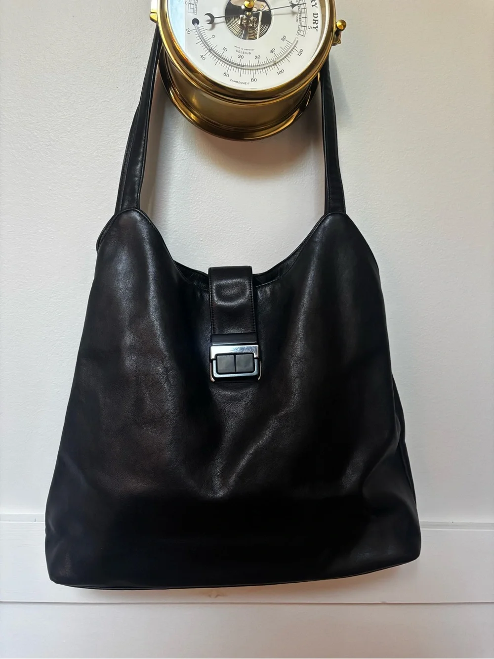 VTG, Y2K Maxx New York (Maxx NYC) slouchy black leather hobo shoulder bag.